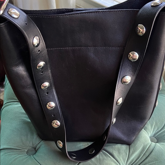 Madewell Handbags - Madewell Essential Bucket Tote Black with Silver Studs